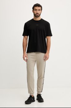 Хлопковая футболка Guess GIANO