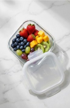 Скляний контейнер для їжі з кришкою - clear