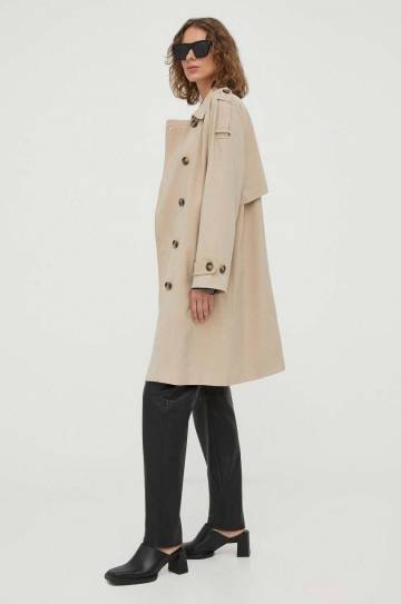 Тренч Bruuns Bazaar Bells женский цвет бежевый переходной oversize Тренч Bruuns Bazaar Bells женский цвет бежевый переходной oversize