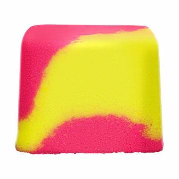 Бомбочка для ванны Sovka Skincare Love is Spa Bomb, 100 г Бомбочка для ванны Sovka Skincare Love is Spa Bomb, 100 г