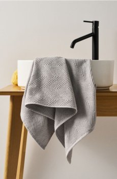 Рушник із жакардовим візерунком - сірий