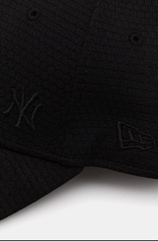 Кепка New Era FLAWLESS MESH 9FORTY®