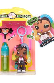 Игровой набор Yummi Land SS Саша Сауэрвормс с куклой и блеском для губ, от 4 лет (545781)