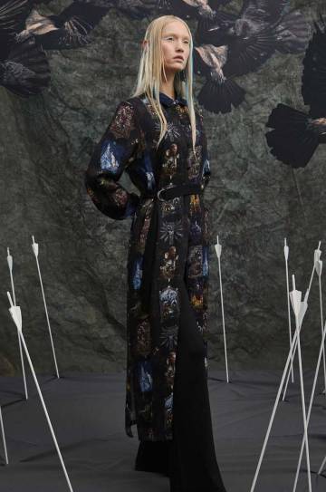 Платье Medicine цвет чёрный midi oversize Платье Medicine цвет чёрный midi oversize