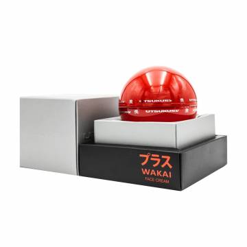 Крем для лица Utsukusy Wakai Cream с глобальным омолаживающим действием и отбеливающим эффектом, 50 мл Крем для лица Utsukusy Wakai Cream с глобальным омолаживающим действием и отбеливающим эффектом, 50 мл