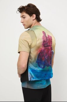 Безрукавка Medicine