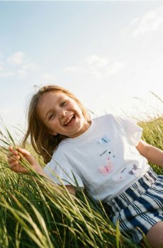 Бавовняна футболка з 3D аплікацією - білий