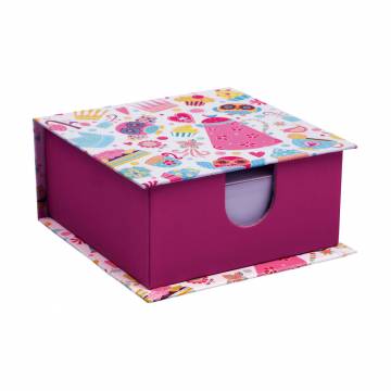 Картонный бокс Vladi Toys с бумагой для заметок, 90*90 мм, от 5 лет (VT9901-83) Картонный бокс Vladi Toys с бумагой для заметок, 90*90 мм, от 5 лет (VT9901-83)