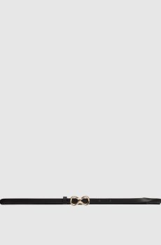 Черный кожаный пояс