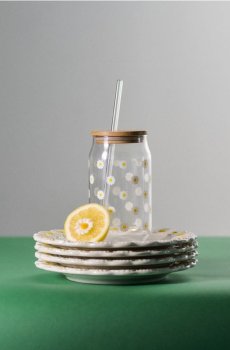 Склянка з кришкою та соломинкою з квітковим візерунком - різнобарвний