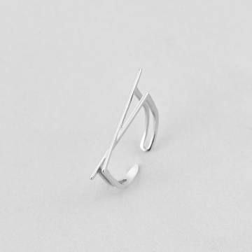 Серебряное кольцо Minimal 10453 Серебряное кольцо Minimal 10453