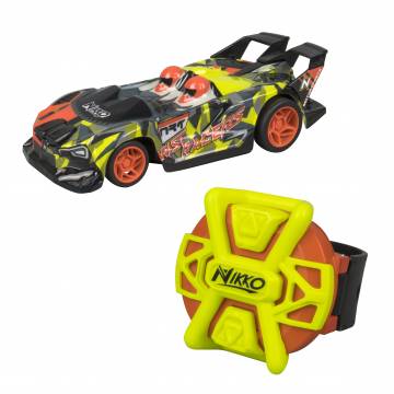 Автомодель NIKKO Wrist racers Neon camo green (10292) Автомодель NIKKO Wrist racers Neon camo green (10292)