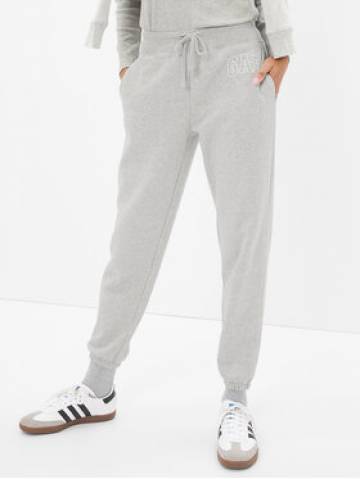 Gap Спортивні штани 463492-02 Сірий Regular Fit Gap Спортивні штани 463492-02 Сірий Regular Fit