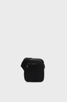 Мужская черная сумка EMBOSS REPORTER Черный ONESIZE Calvin Klein LV04D3331G