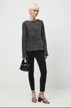 Лонгслив Medicine