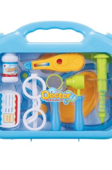 Игровой набор LC1 Доктор, 12 предметов, в чемодане, от 3 лет (660-18)