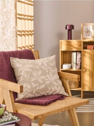 Наволочка - бежевий Наволочка - бежевий