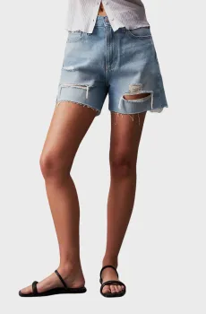 Женские голубые джинсовые шорты MOM Голубой 29 Calvin Klein Jeans J20J222803