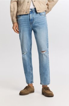 Reserved - Завужені джинси керот з потертими краями - синій - YV152-50J