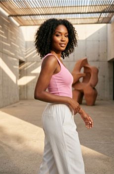 Топ на тонких бретельках - рожевий