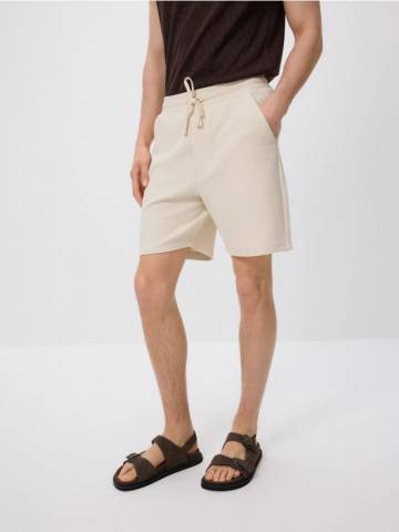 Reserved - Структуровані шорти звичайні - бежевий - 3861C-08X