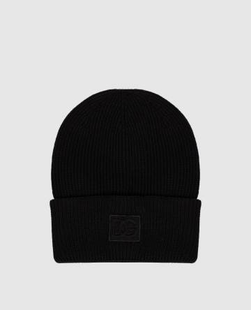 Черная шапка из шерсти Черная шапка из шерсти