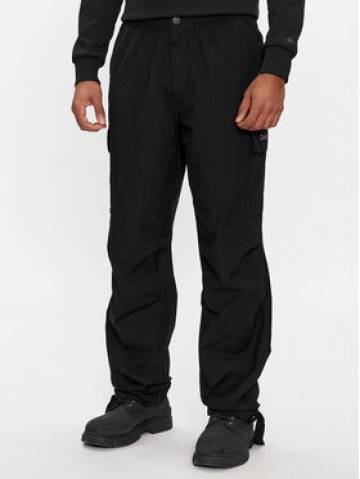Calvin Klein Jeans Штани карго Essential Regular Cargo Pant J30J324692 Чорний Regular Fit Calvin Klein Jeans Штани карго Essential Regular Cargo Pant J30J324692 Чорний Regular Fit