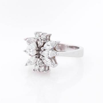 Серебряное кольцо с фианитами 11579 Серебряное кольцо с фианитами 11579
