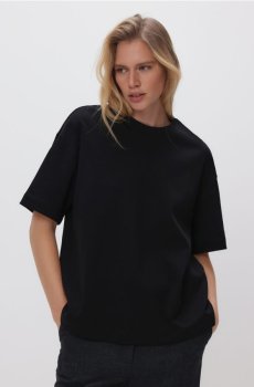 Reserved - Футболка оверсайз з мерсеризованої бавовни - чорний - WU868-99X