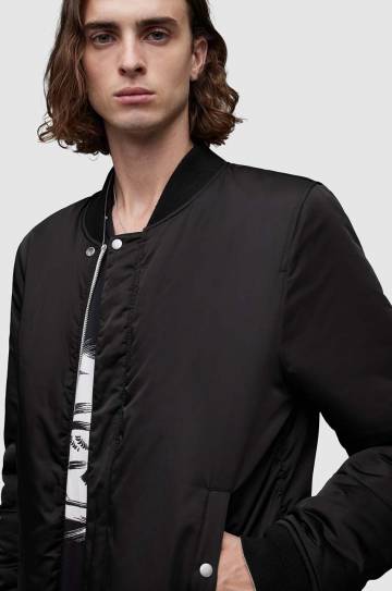 Двусторонняя куртка-бомбер AllSaints Eris мужская цвет чёрный переходная Двусторонняя куртка-бомбер AllSaints Eris мужская цвет чёрный переходная