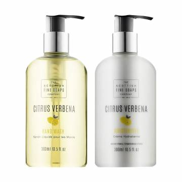 Набор по уходу за руками Scottish Fine Soaps Лимонная вербена (увлажняющее средство, 300 мл + очищающее средство, 300 мл) Набор по уходу за руками Scottish Fine Soaps Лимонная вербена (увлажняющее средство, 300 мл + очищающее средство, 300 мл)