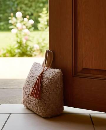 Замок дверей - коричневий