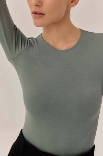 Блузка Saint Body женская цвет зелёный однотонная Блузка Saint Body женская цвет зелёный однотонная