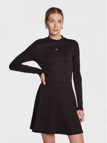 Tommy Jeans Повсякденна сукня Essential DW0DW15068 Чорний Regular Fit Tommy Jeans Повсякденна сукня Essential DW0DW15068 Чорний Regular Fit