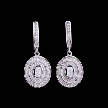 Серебряные серьги с фианитами 121599 Серебряные серьги с фианитами 121599