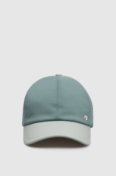 Детская зеленая комбинированная кепка с эмблемой