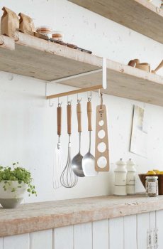 Вешалка для кухонных принадлежностей Yamazaki Tosca