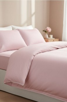Атласний комплект постільної білизни з декоративною обробкою - пастельний рожевий