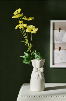 Декоративна штучна рослина - світло-жовтий