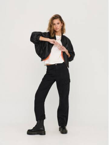 ONLY Штани з тканини 15300976 Чорний Loose Fit ONLY Штани з тканини 15300976 Чорний Loose Fit
