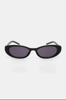 Солнцезащитные очки Gucci