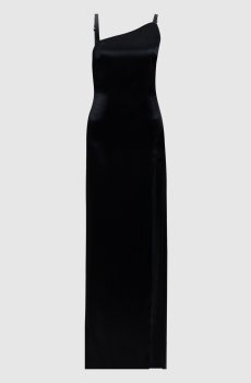 Черное платье с открытой спиной