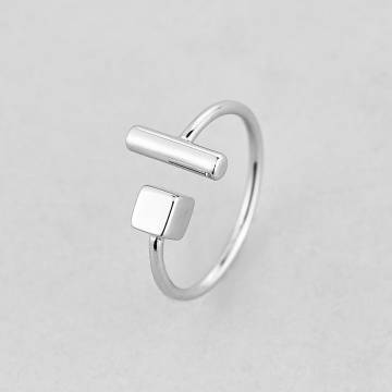 Серебряное кольцо Minimal 10171-15,0р Серебряное кольцо Minimal 10171-15,0р