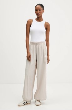 Спортивные штаны adidas Essentials