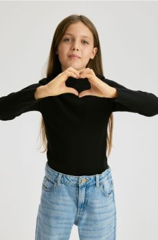 Reserved - Гладкий светр із віскози - чорний - 804FH-99X