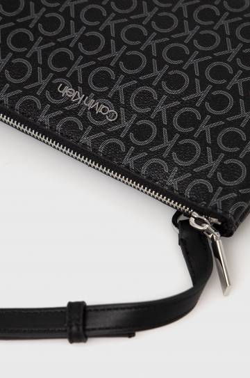 Сумочка Calvin Klein цвет чёрный Сумочка Calvin Klein цвет чёрный