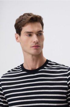 Reserved - Футболка з додаванням льону - чорний - 025IS-99P