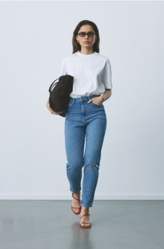 Reserved - Джинси mom fit з розрізом - синій - 858JH-50J
