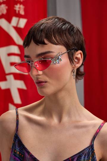 Украшения для лица и тела Medicine