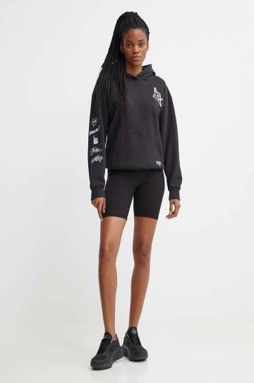 Хлопковая кофта Puma PUMA X SOPHIA CHANG женская цвет чёрный с капюшоном с аппликацией 624629 Хлопковая кофта Puma PUMA X SOPHIA CHANG женская цвет чёрный с капюшоном с аппликацией 624629